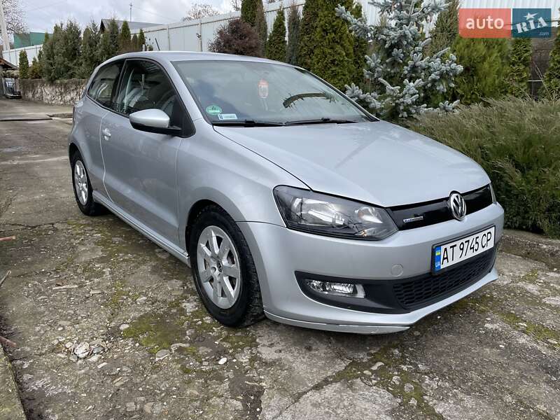 Хэтчбек Volkswagen Polo 2011 в Городенке