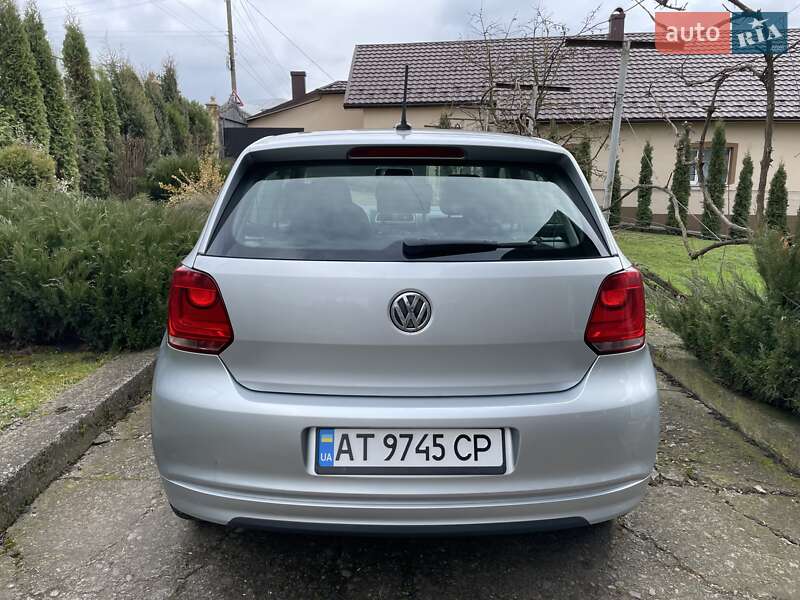 Хэтчбек Volkswagen Polo 2011 в Городенке