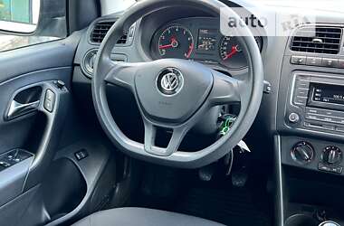 Седан Volkswagen Polo 2017 в Києві