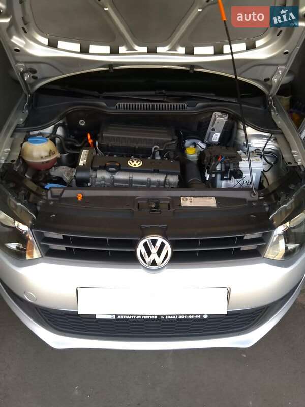 Хэтчбек Volkswagen Polo 2010 в Киеве