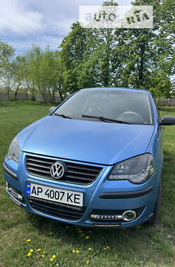 Хетчбек Volkswagen Polo 2006 в Запоріжжі