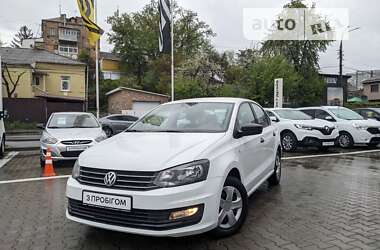 Седан Volkswagen Polo 2018 в Виннице