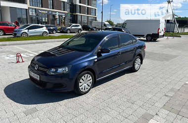 Седан Volkswagen Polo 2013 в Львове