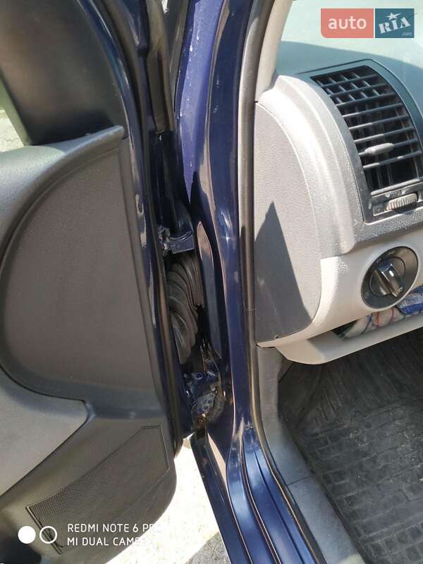 Хетчбек Volkswagen Polo 2002 в Дніпрі