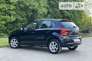 Хэтчбек Volkswagen Polo 2011 в Болехове