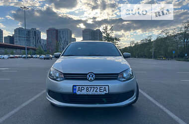 Седан Volkswagen Polo 2012 в Киеве