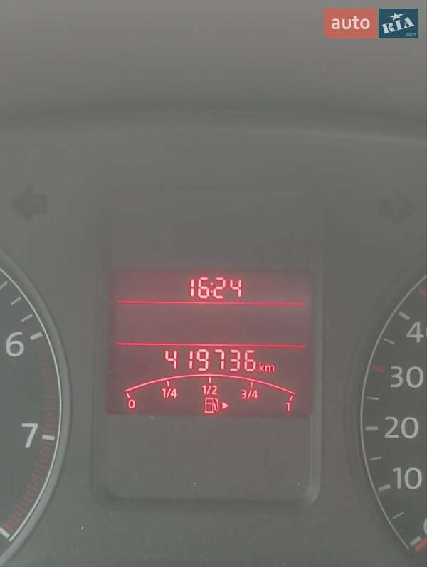 Седан Volkswagen Polo 2011 в Киеве