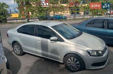 Седан Volkswagen Polo 2011 в 