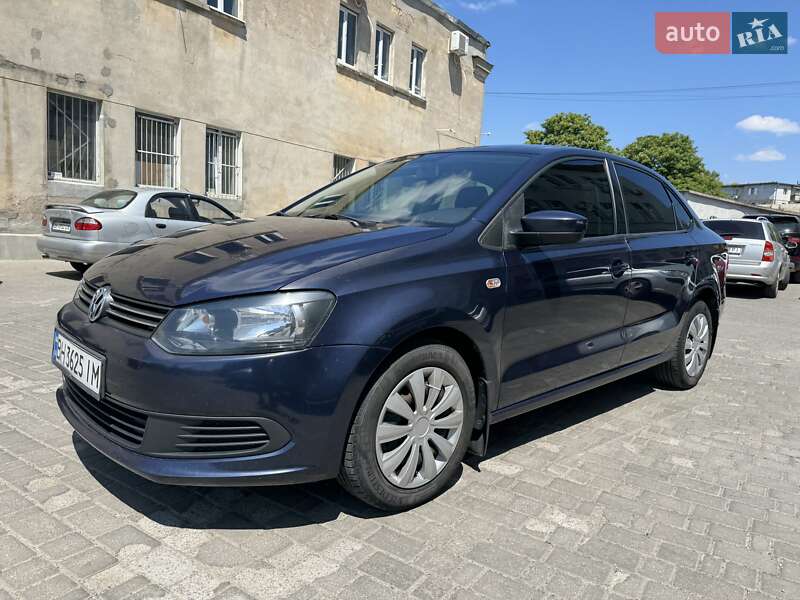 Седан Volkswagen Polo 2014 в Одессе