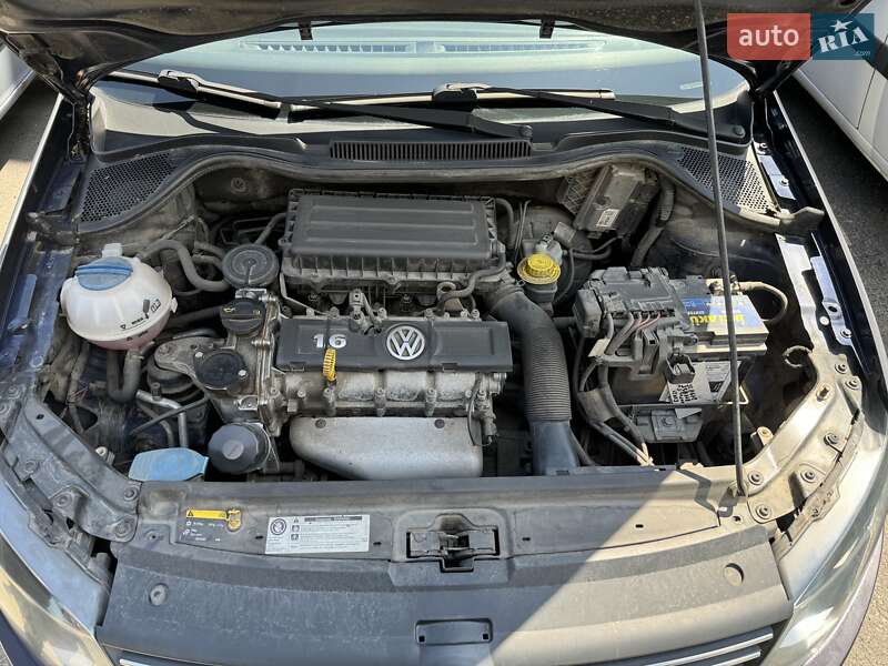 Седан Volkswagen Polo 2014 в Одессе