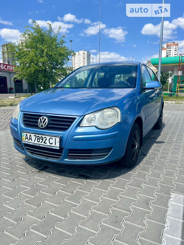 Хэтчбек Volkswagen Polo 2007 в Киеве