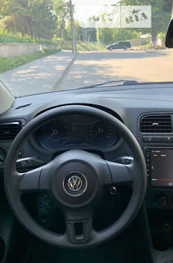 Седан Volkswagen Polo 2013 в Хмельницком