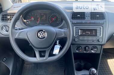 Седан Volkswagen Polo 2019 в Киеве