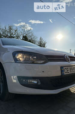 Хэтчбек Volkswagen Polo 2010 в Сторожинце