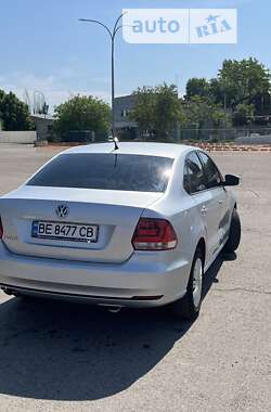 Седан Volkswagen Polo 2018 в Николаеве