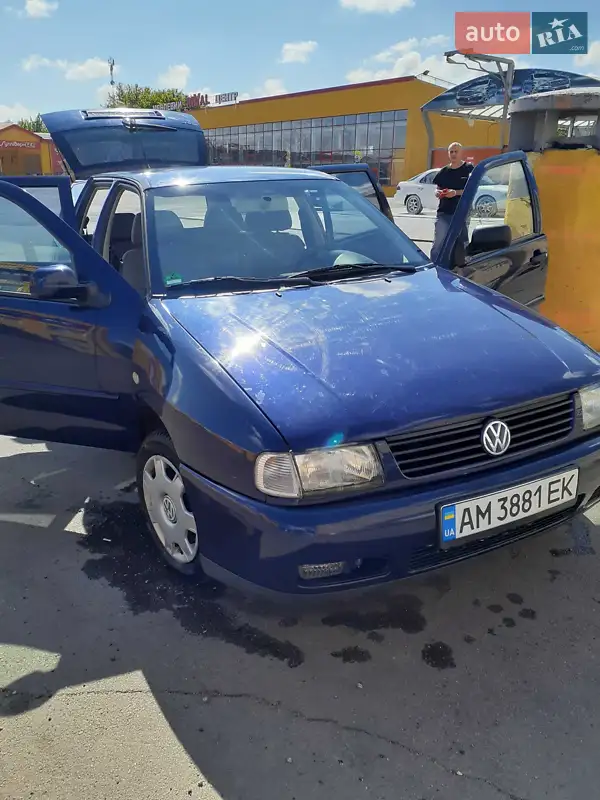 Volkswagen Polo 2001