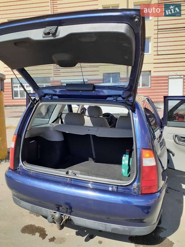 Седан Volkswagen Polo 2001 в Житомире