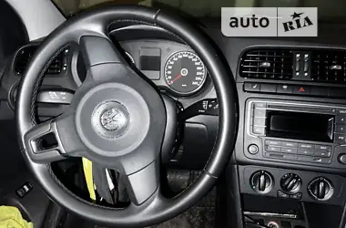 Volkswagen Polo 2013