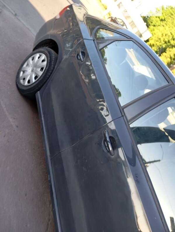 Седан Volkswagen Polo 2013 в Чернигове