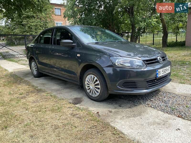 Седан Volkswagen Polo 2011 в Кобеляках