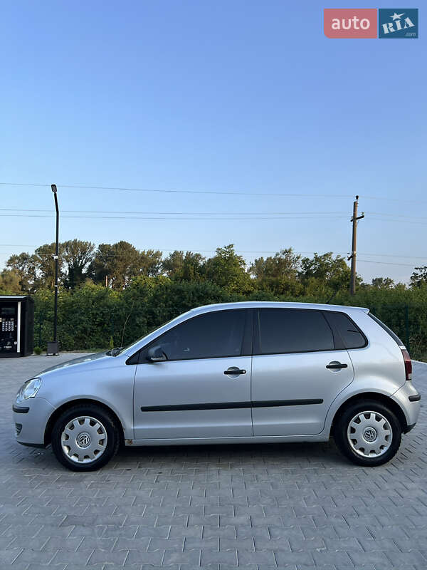 Хетчбек Volkswagen Polo 2005 в Виноградові