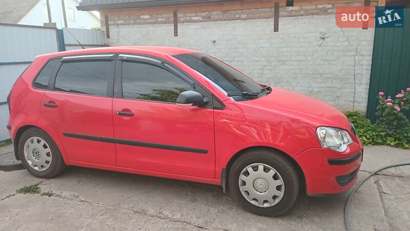 Хэтчбек Volkswagen Polo 2006 в Прилуках
