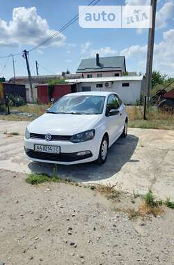 Volkswagen Polo 2016