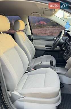 Хэтчбек Volkswagen Polo 2002 в Хусте