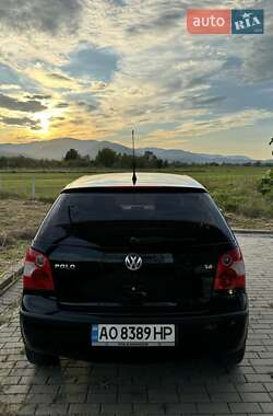 Хэтчбек Volkswagen Polo 2002 в Хусте