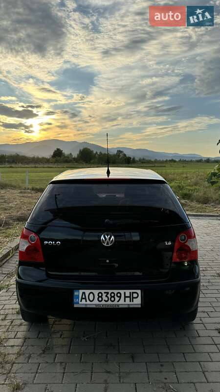 Хетчбек Volkswagen Polo 2002 в Хусті