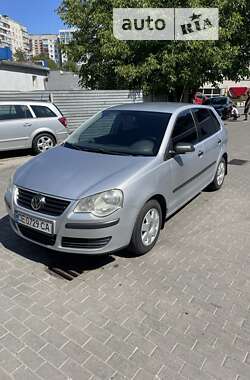 Хэтчбек Volkswagen Polo 2008 в Черновцах