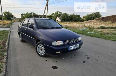 Седан Volkswagen Polo 1997 в Одесі