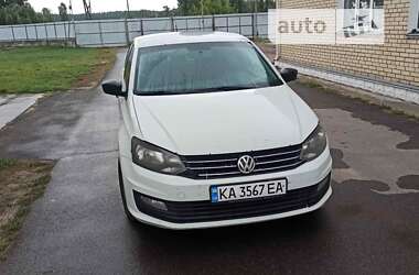 Седан Volkswagen Polo 2016 в Киеве