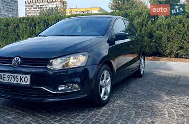 Volkswagen Polo 2015