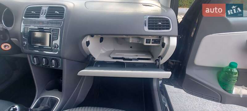 Хетчбек Volkswagen Polo 2015 в Кропивницькому