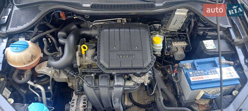 Хетчбек Volkswagen Polo 2015 в Кропивницькому