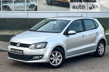 Хэтчбек Volkswagen Polo 2011 в Черновцах