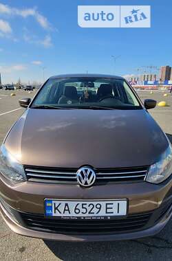 Седан Volkswagen Polo 2014 в Киеве