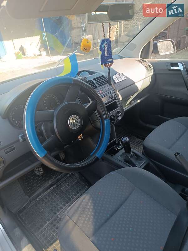 Хетчбек Volkswagen Polo 2003 в Томашполі
