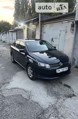 Седан Volkswagen Polo 2012 в Рівному