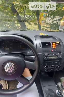 Хэтчбек Volkswagen Polo 2004 в Львове