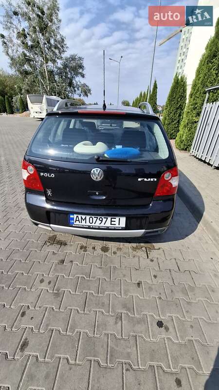 Хэтчбек Volkswagen Polo 2005 в Житомире