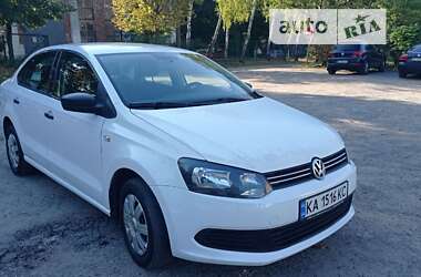 Седан Volkswagen Polo 2013 в Львове