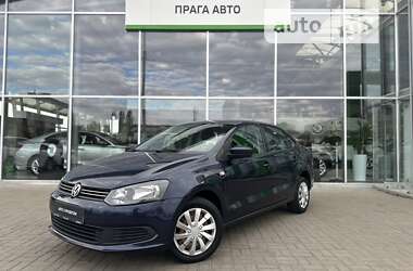 Седан Volkswagen Polo 2012 в Киеве