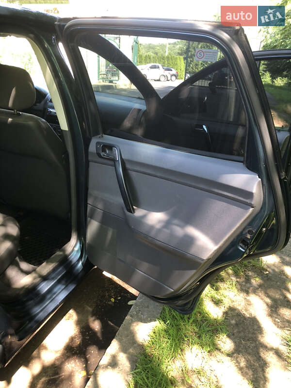 Хэтчбек Volkswagen Polo 2005 в Львове фото 5 Хэтчбек Volkswagen Polo 2005 в Львове