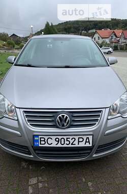 Хетчбек Volkswagen Polo 2009 в Винниках