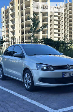 Седан Volkswagen Polo 2011 в Києві