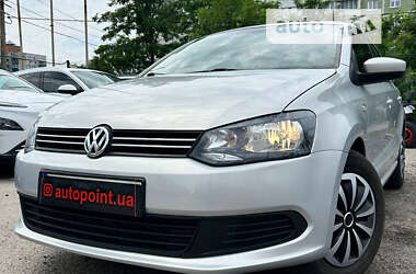 Седан Volkswagen Polo 2012 в Сумах