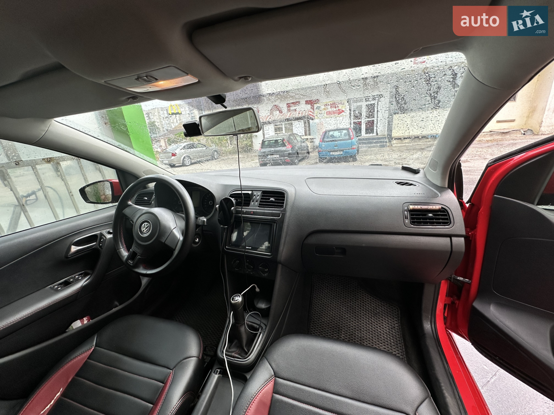 2010 Volkswagen Polo - мініатюра 2