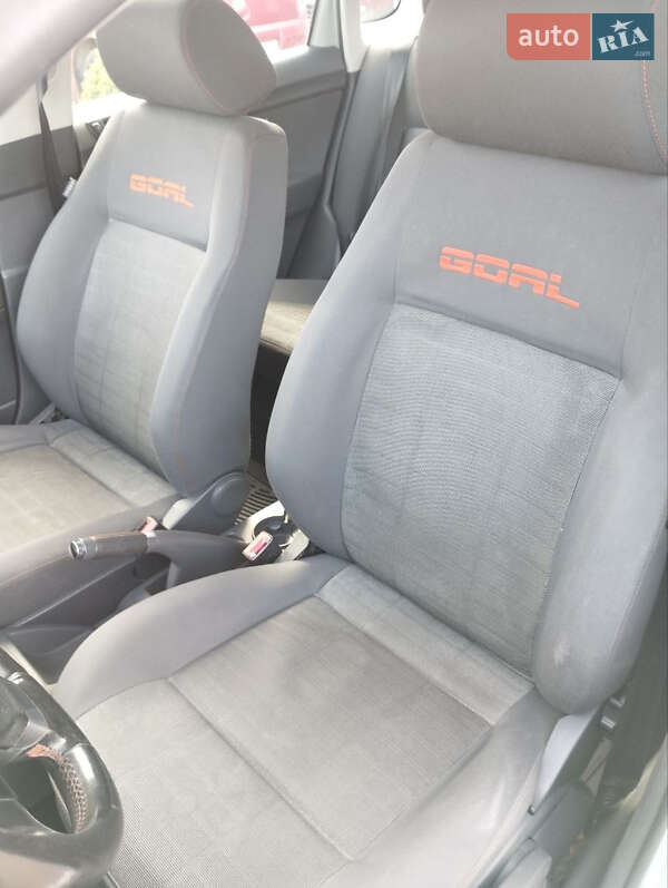 Хэтчбек Volkswagen Polo 2006 в Каменец-Подольском